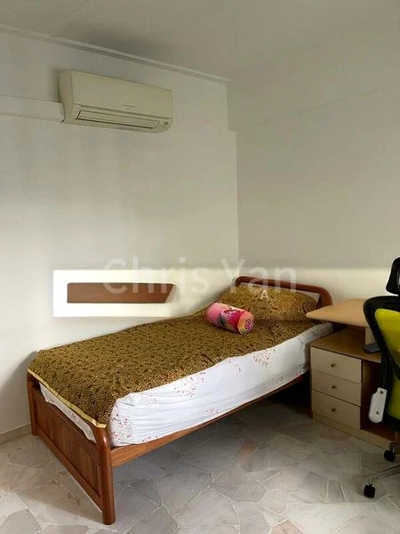 Common Room (HDB) for Rent in  570 Hougang Street 51 - Image 4