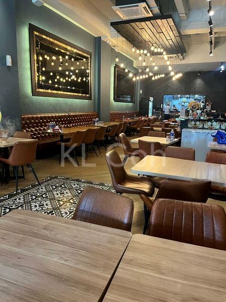 Shop / Shophouse for Sale: Ground Floor Freehold Shop House on East Coast - Image 9