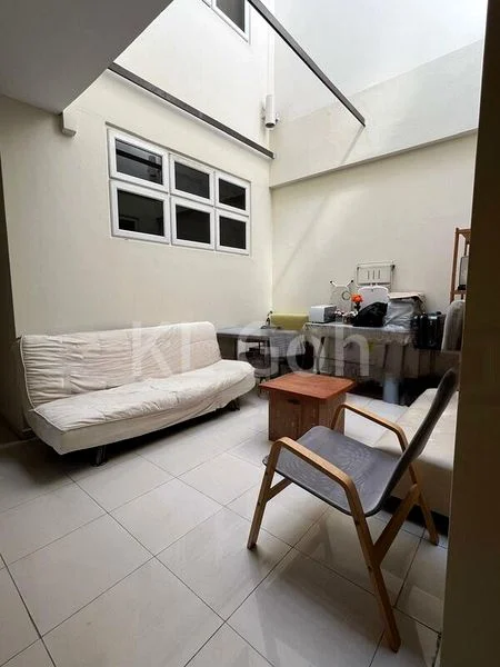 Shop / Shophouse for Sale: Ground Floor Freehold Shop House on East Coast - Image 1