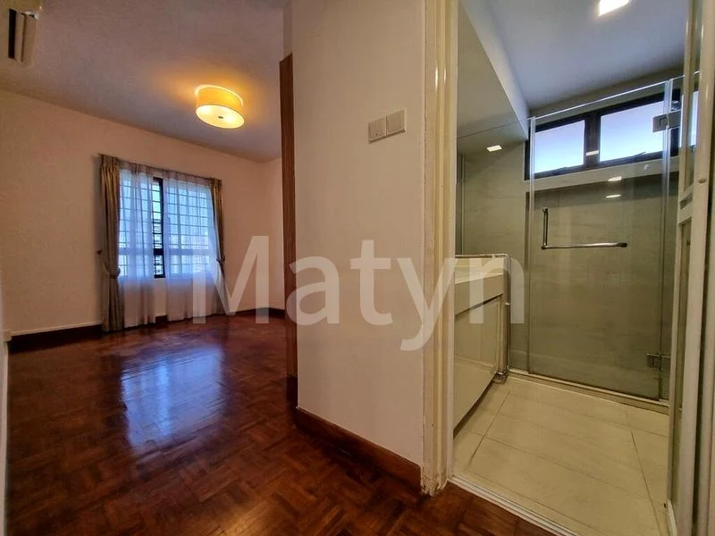 3 Bed Condo for Rent in  Parkway View - Image 2