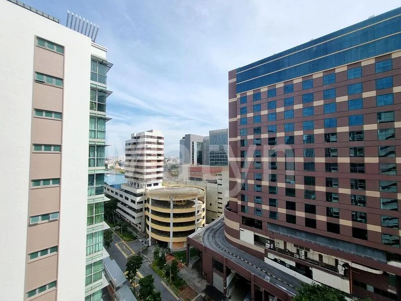 3 Bed Condo for Rent in  Parkway View - Image 7