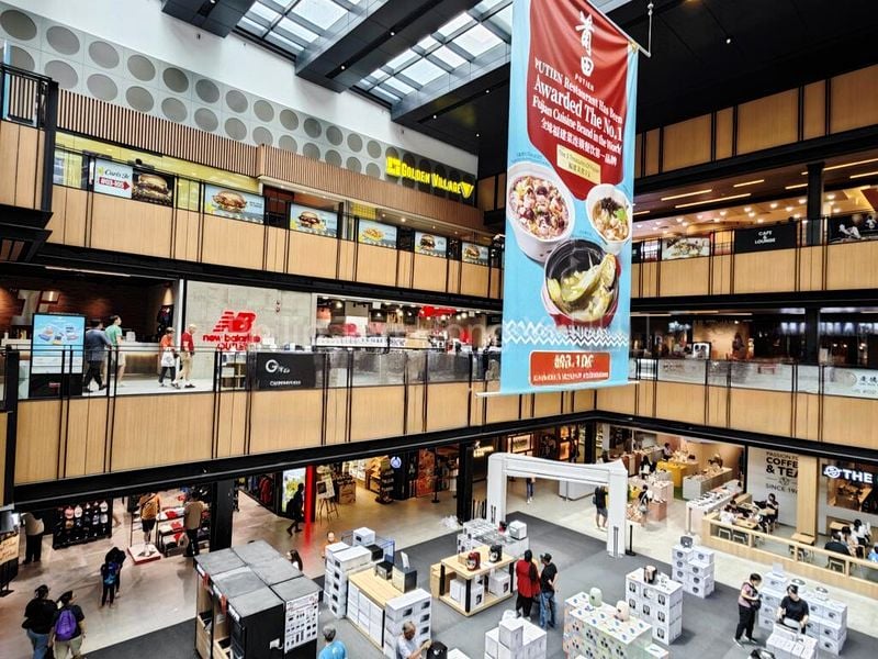 Common Room (Condo) for Rent in  The Sunny Spring - Image 9