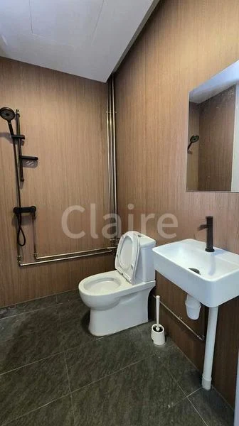 Master Room (Condo) for Rent in  Little India Conservation Area - Image 18