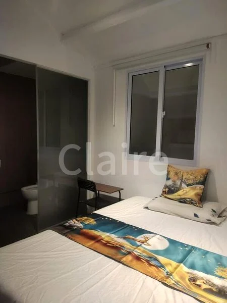 Master Room (Condo) for Rent in  Little India Conservation Area - Image 3