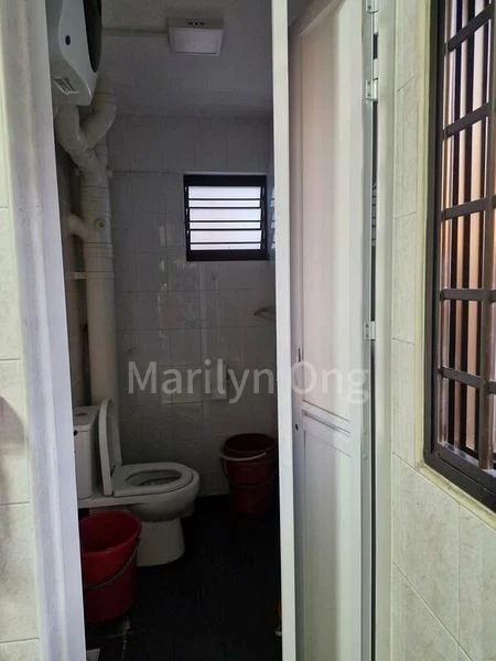 Common Room (HDB) for Rent in  675 Hougang Avenue 8 - Image 4