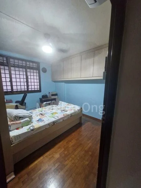 Common Room (HDB) for Rent in  675 Hougang Avenue 8 - Image 1