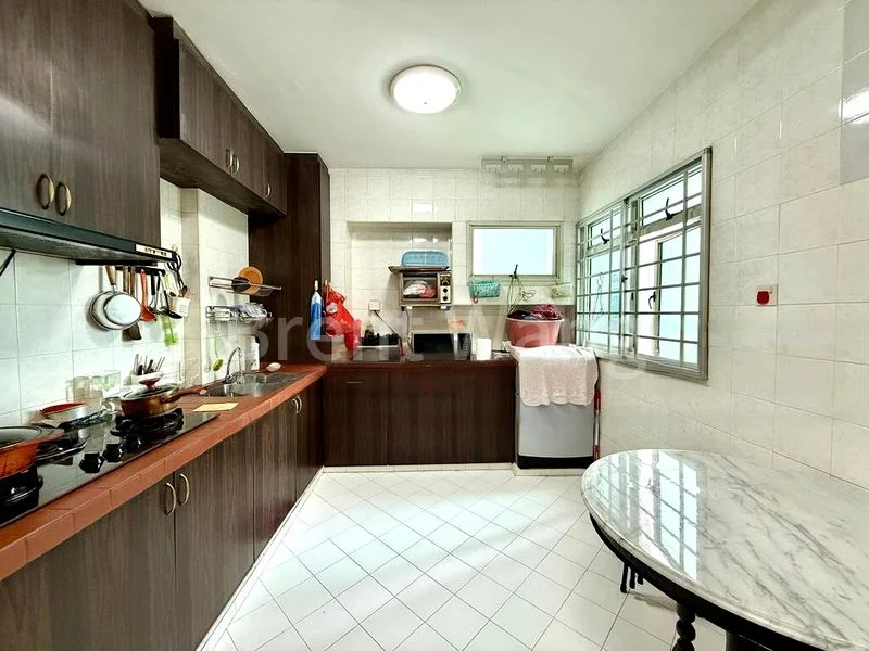 5 Room (5I) HDB for Sale in  126A Edgedale Plains - Image 5