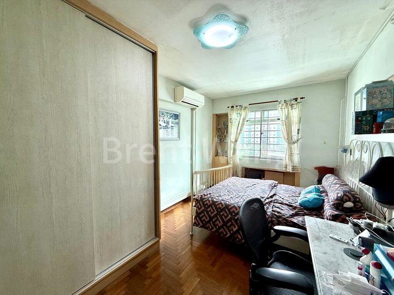 5 Room (5I) HDB for Sale in  126A Edgedale Plains - Image 10