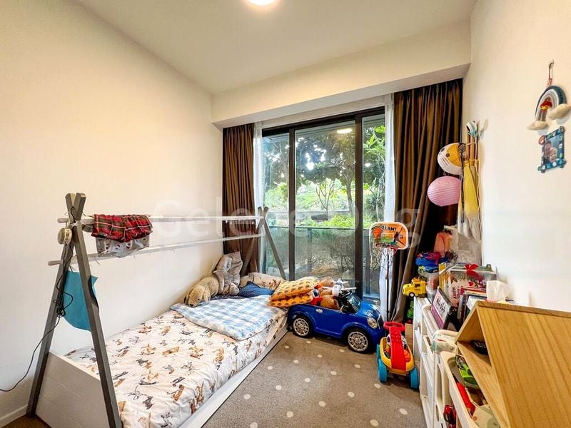 3 Bed Condo for Rent in  Parc Esta - Image 6