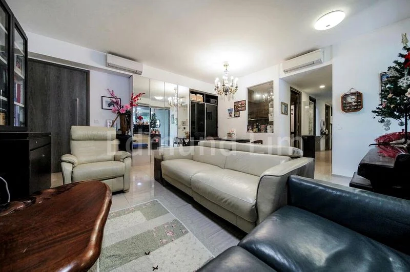 4 Bed Executive Condo for Sale in  Lush Acres - Image 2