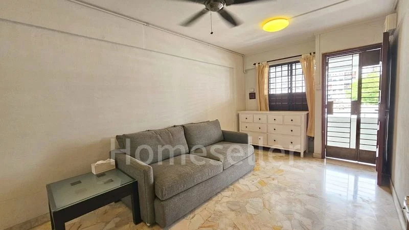 3 Room (3NG) HDB for Sale in 146 Bukit Batok West Avenue 6 - Image 1