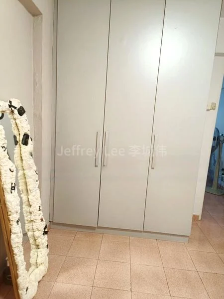 Common Room (HDB) for Rent in  111 Tampines Street 11 - Image 2