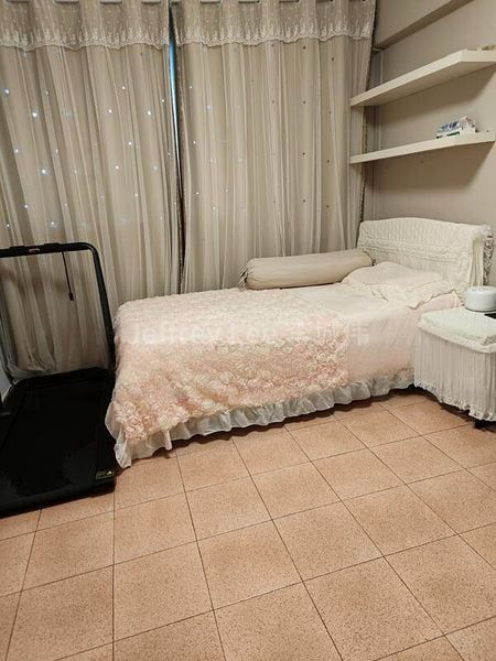 Common Room (HDB) for Rent in  111 Tampines Street 11 - Image 1