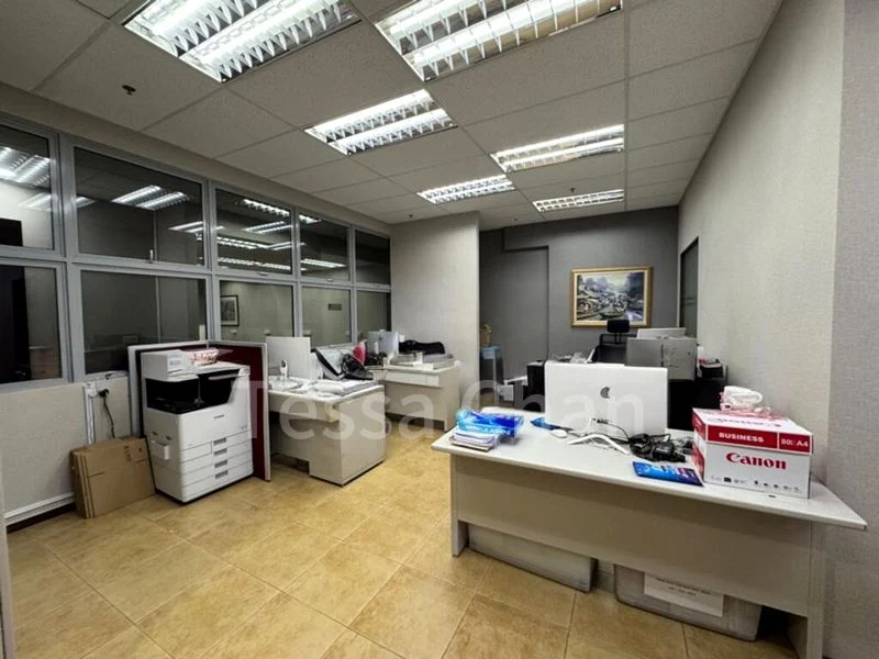 Light Industrial (B1) for Sale: First Centre - Image 4