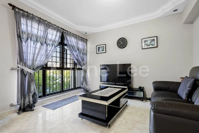4 Room (4A) HDB for Sale in 462 Clementi Avenue 3 - Image 1