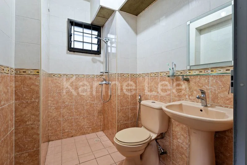 4 Room (4A) HDB for Sale in 462 Clementi Avenue 3 - Image 10