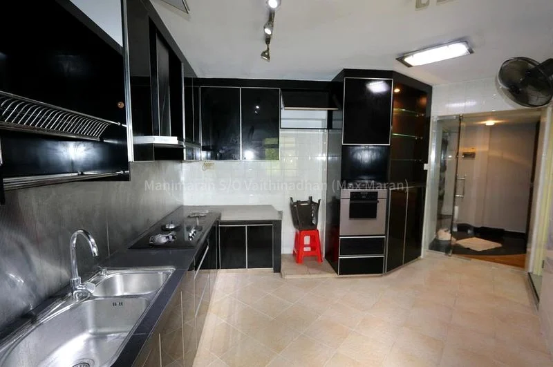 5 Room (5I) HDB for Rent in  201B Compassvale Drive - Image 7