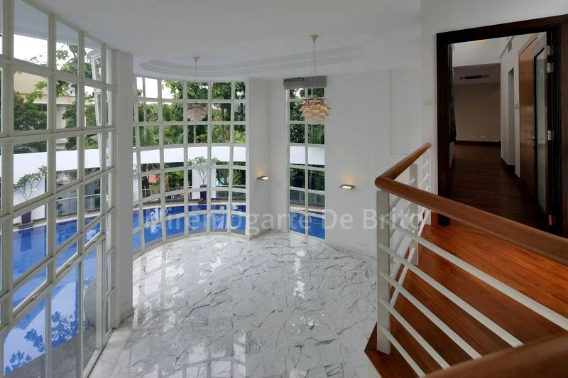 6 Bed Bungalow (Landed) for Rent in Bukit Sedap Road - Image 1