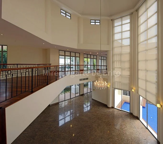 6 Bed Bungalow (Landed) for Rent in Bukit Sedap Road - Image 2