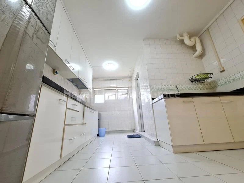 5 Room (5I) HDB for Rent in  396 Tampines Avenue 7 - Image 14