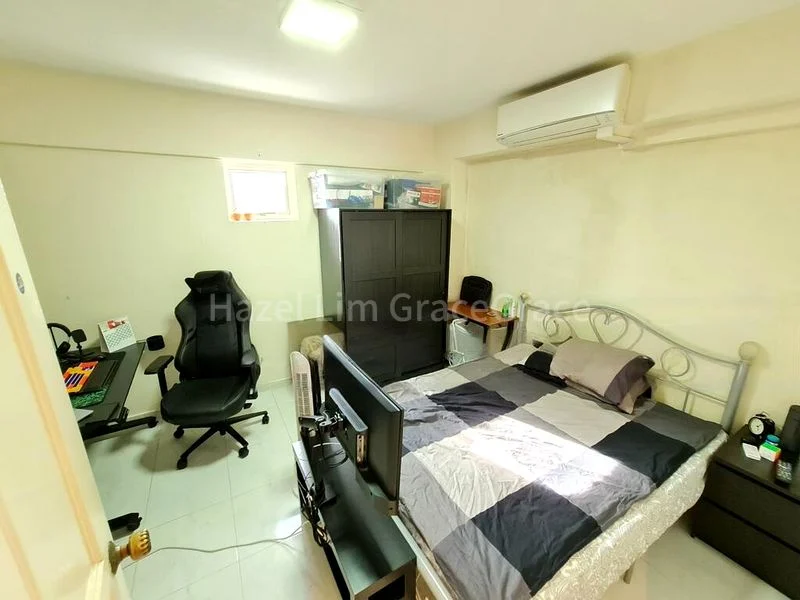 5 Room (5I) HDB for Rent in  396 Tampines Avenue 7 - Image 5