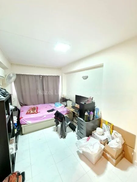 5 Room (5I) HDB for Rent in  396 Tampines Avenue 7 - Image 4