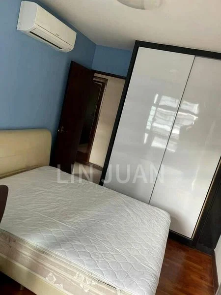 Common Room (HDB) for Rent in  271C Sengkang Central - Image 1