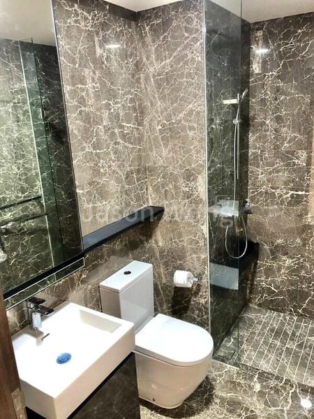 2 Bed Condo for Sale in  Amber 45 - Image 4