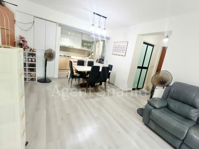 4 Room (4A) HDB for Sale in  494H Tampines Street 45 - Image 4