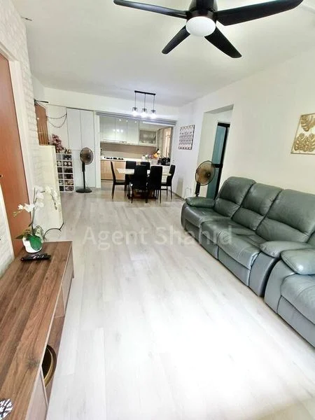 4 Room (4A) HDB for Sale in  494H Tampines Street 45 - Image 3