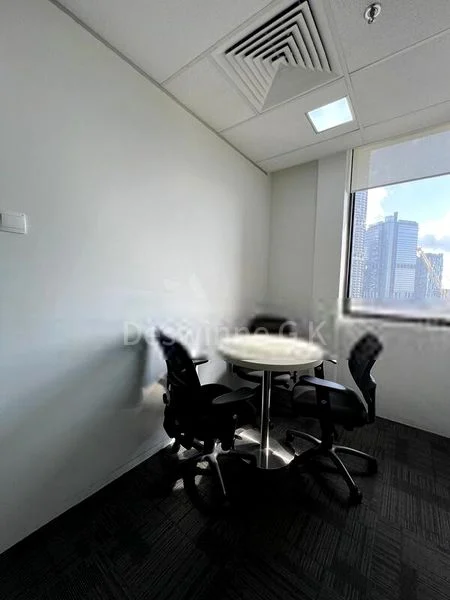 Office for Sale: International Plaza - Image 12