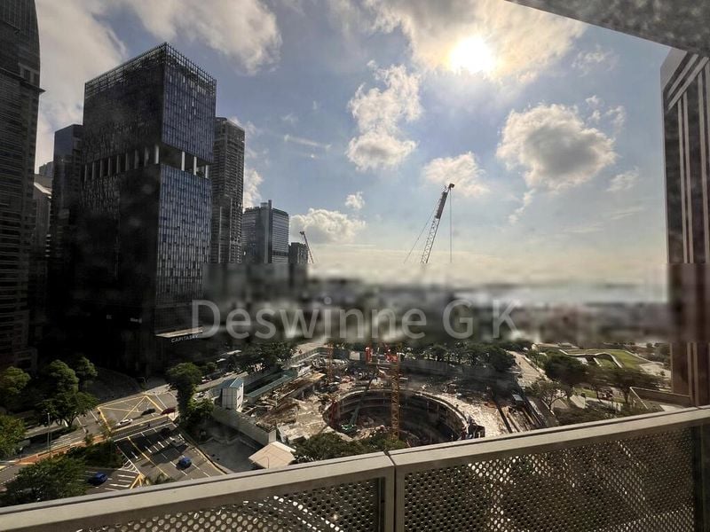 Office for Sale: International Plaza - Image 2