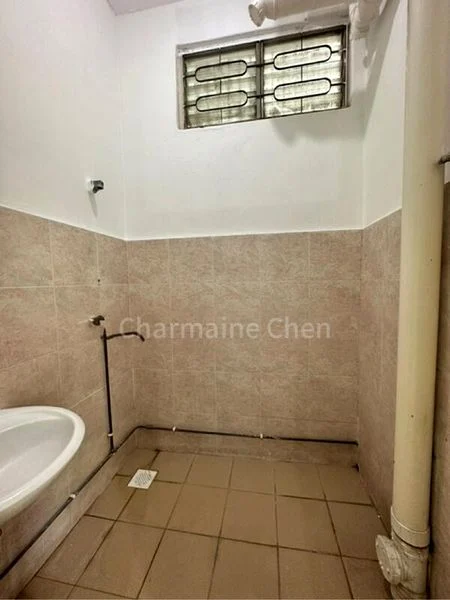 Shop / Shophouse for Sale: 136 Bedok North Avenue 3 - Image 2