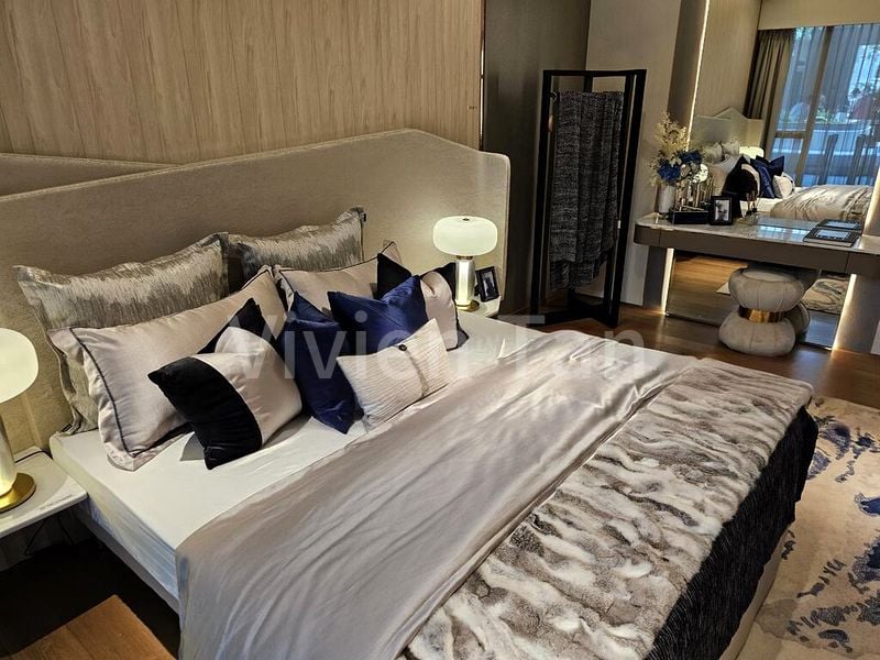 5 Bed Condo for Sale in Grand Dunman - Image 1