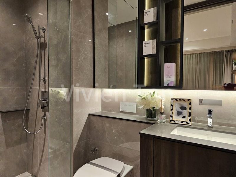 5 Bed Condo for Sale in Grand Dunman - Image 8