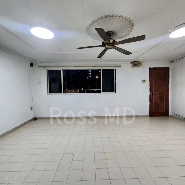 4 Room (4NG) HDB for Sale in  409 Bukit Batok West Avenue 4 - Image 4