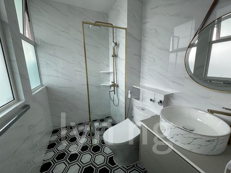 5 Bed Corner Terrace (Landed) for Sale in Ang Mo Kio Avenue 3 - Image 9