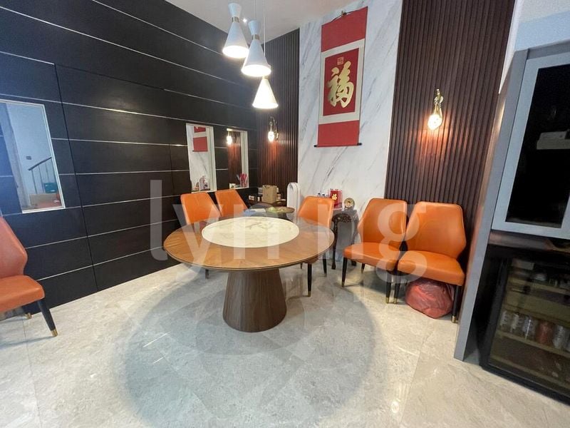 5 Bed Corner Terrace (Landed) for Sale in Ang Mo Kio Avenue 3 - Image 2