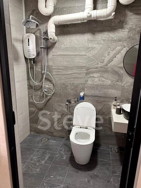 Master Room (HDB) for Rent in  85 Telok Blangah Heights - Image 5