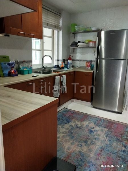 6 Bed Semi-Detached House (Landed) for Rent in  Regent Villas - Image 5