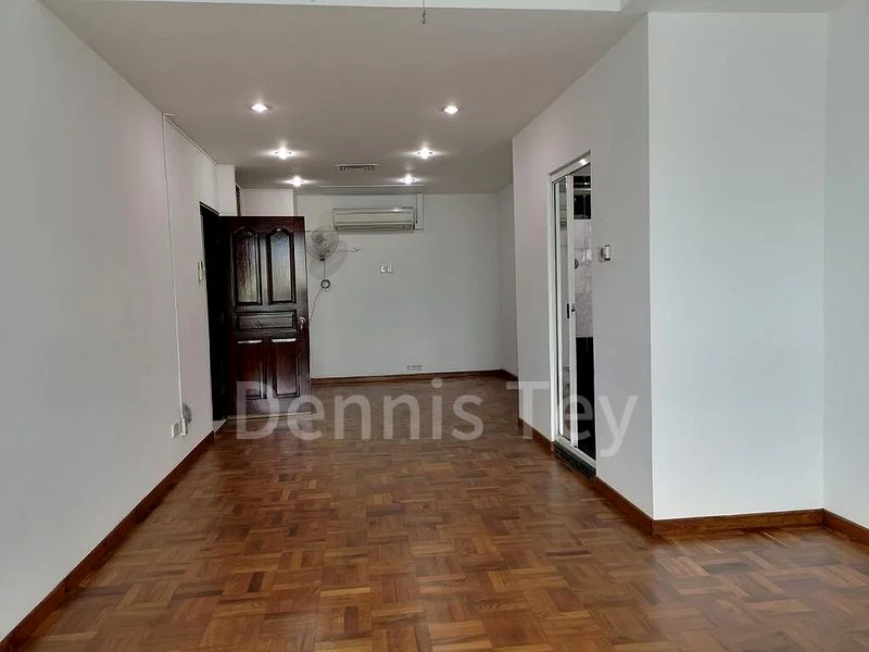 2 Bed Apartment (Condo) for Rent in  336 River Valley - Image 3