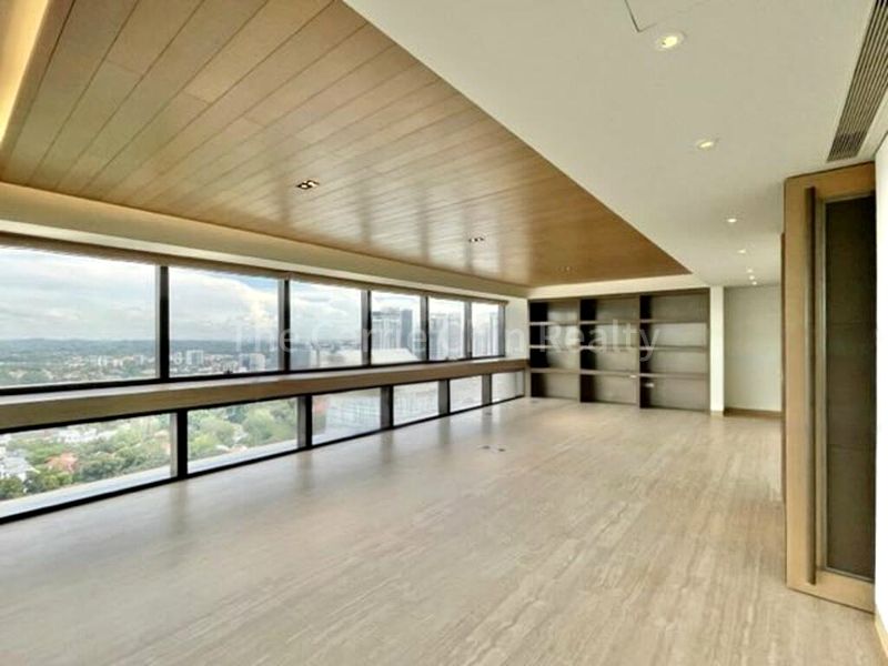 4 Bed Apartment (Condo) for Rent in  Hana - Image 2