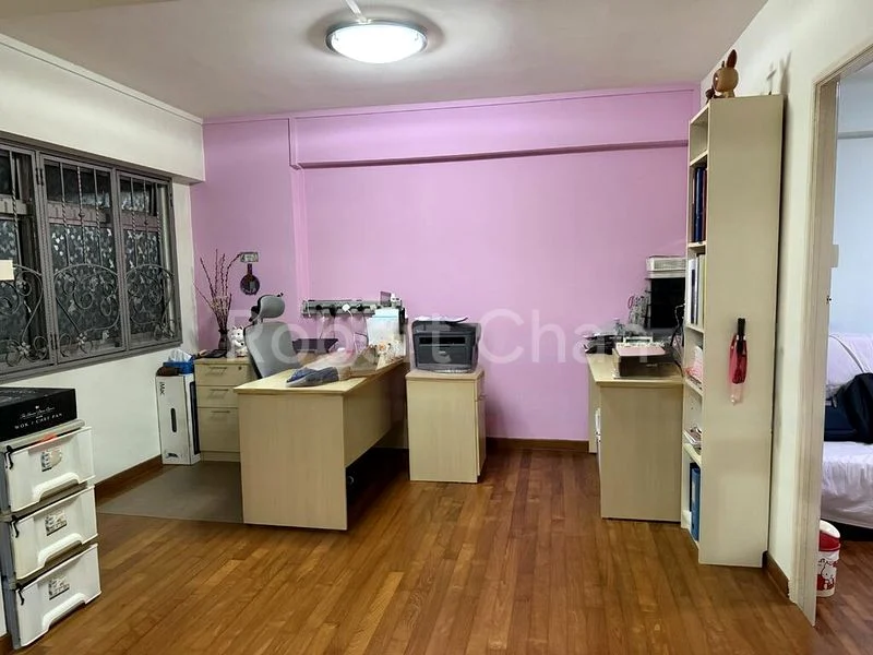 5 Room (5I) HDB for Sale in  286 Bukit Batok East Avenue 3 - Image 4