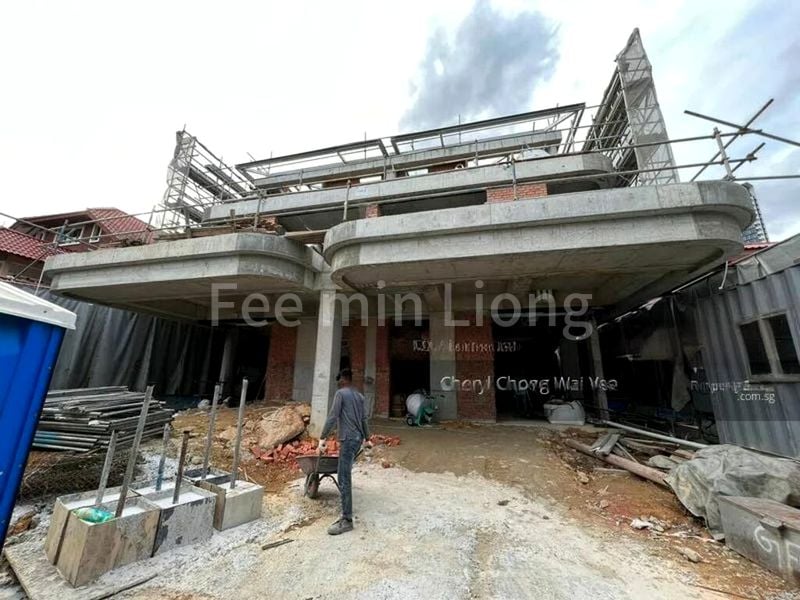 4 Bed Bungalow (Landed) for Sale in  Toh Estate - Image 2