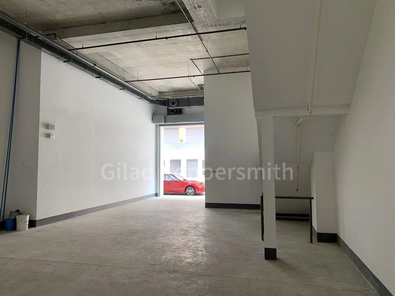 Light Industrial (B1) for Rent: Nordcom II - Image 15