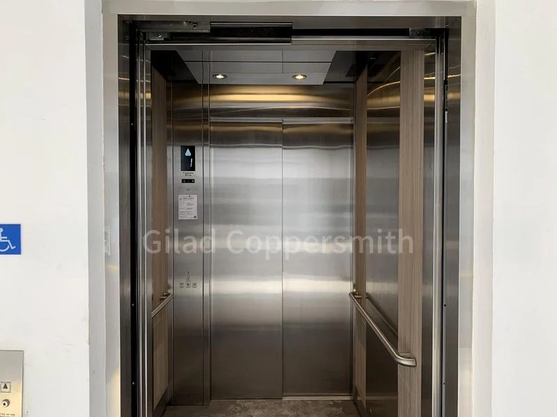 Light Industrial (B1) for Rent: Nordcom II - Image 10