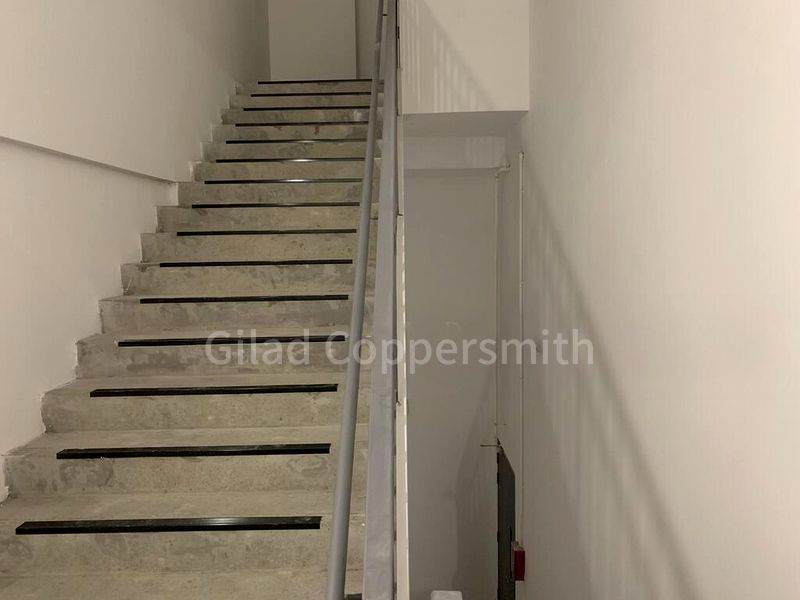 Light Industrial (B1) for Rent: Nordcom II - Image 14