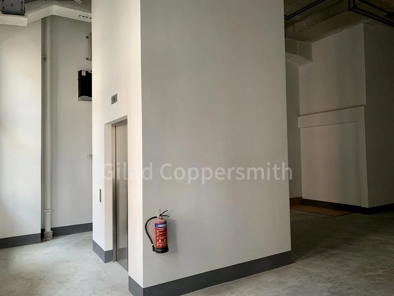 Light Industrial (B1) for Rent: Nordcom II - Image 2