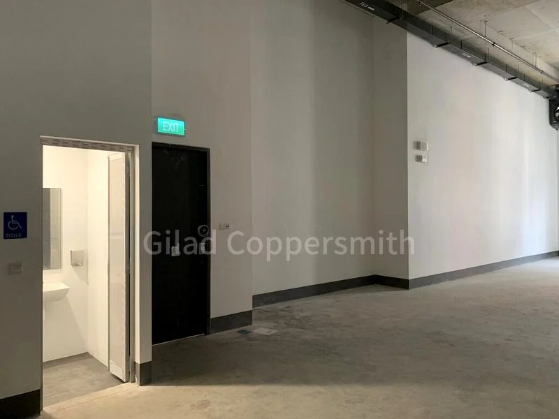 Light Industrial (B1) for Rent: Nordcom II - Image 14