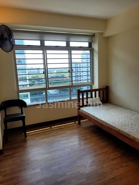 4 Room (4A) HDB for Rent in  305A Punggol Road - Image 5